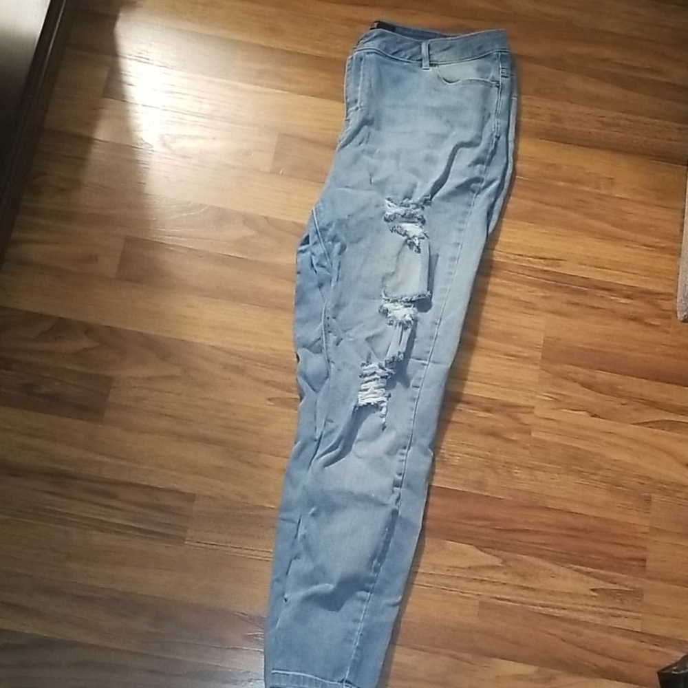 Jeans - Picture 3 of 5